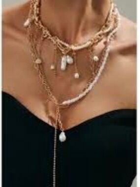 NWT Pack of 2 Chain and Pearl Necklaces